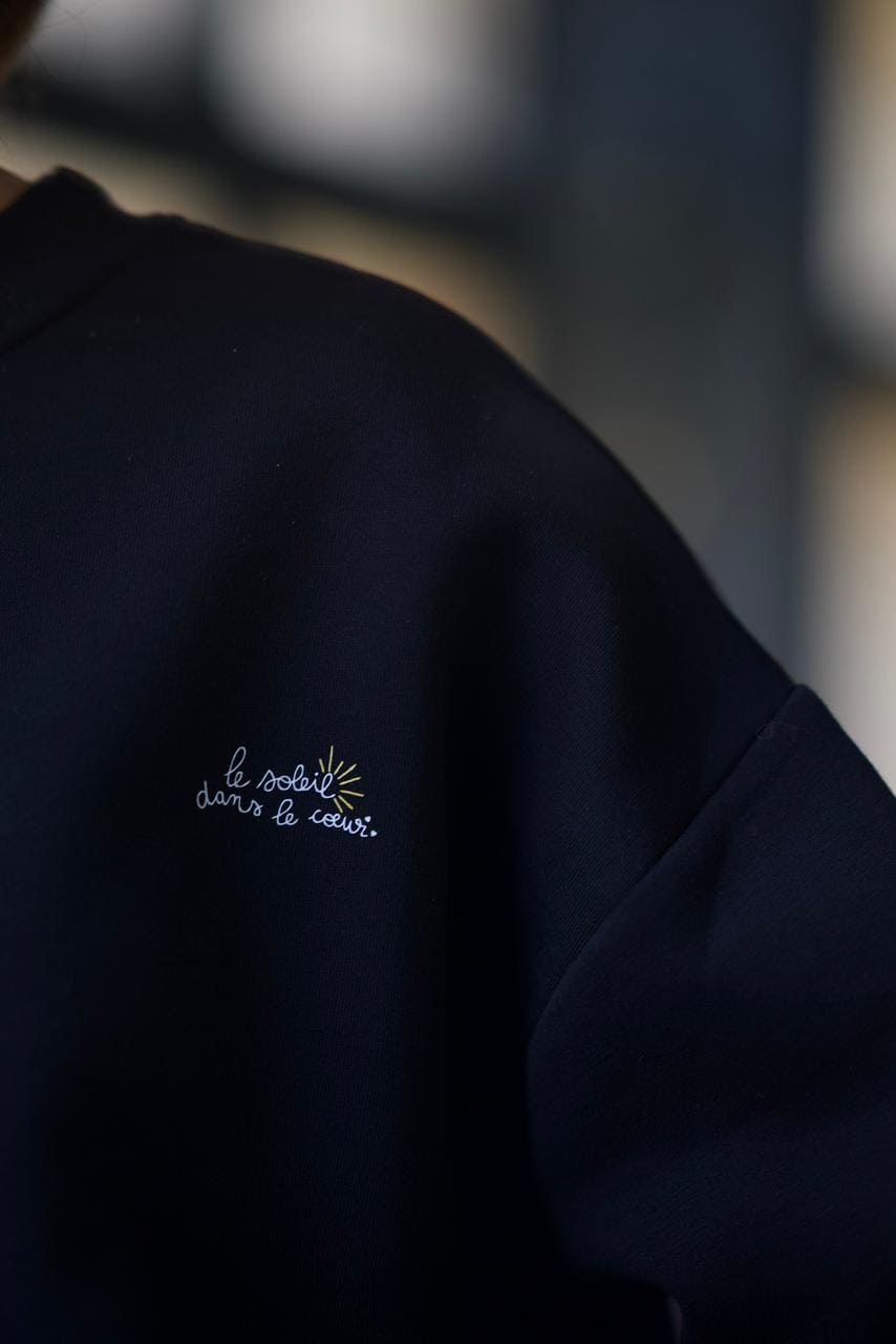 Black Sweatshirt - SOLEIL