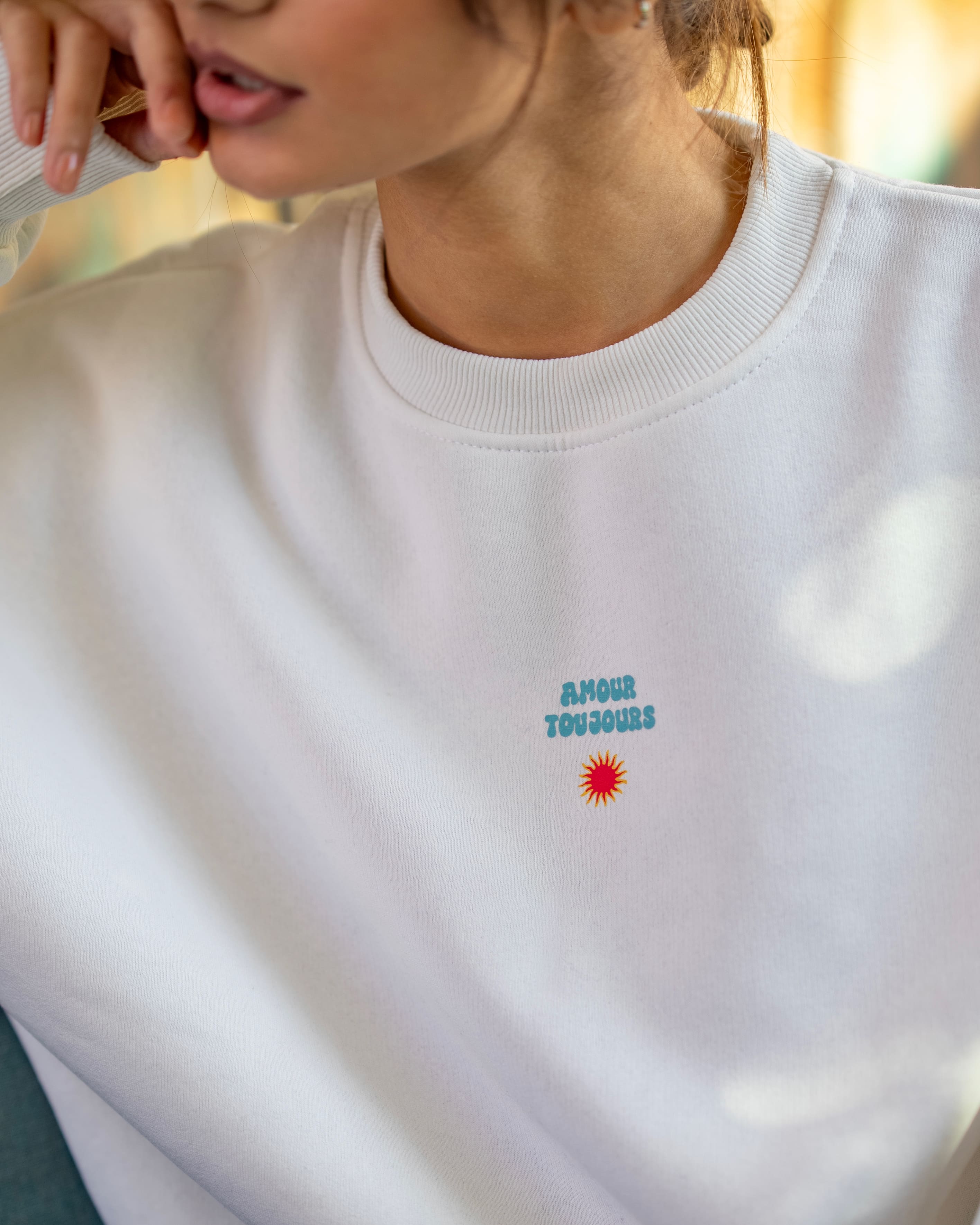 White Sweatshirt - AMOUR TOUJOURS