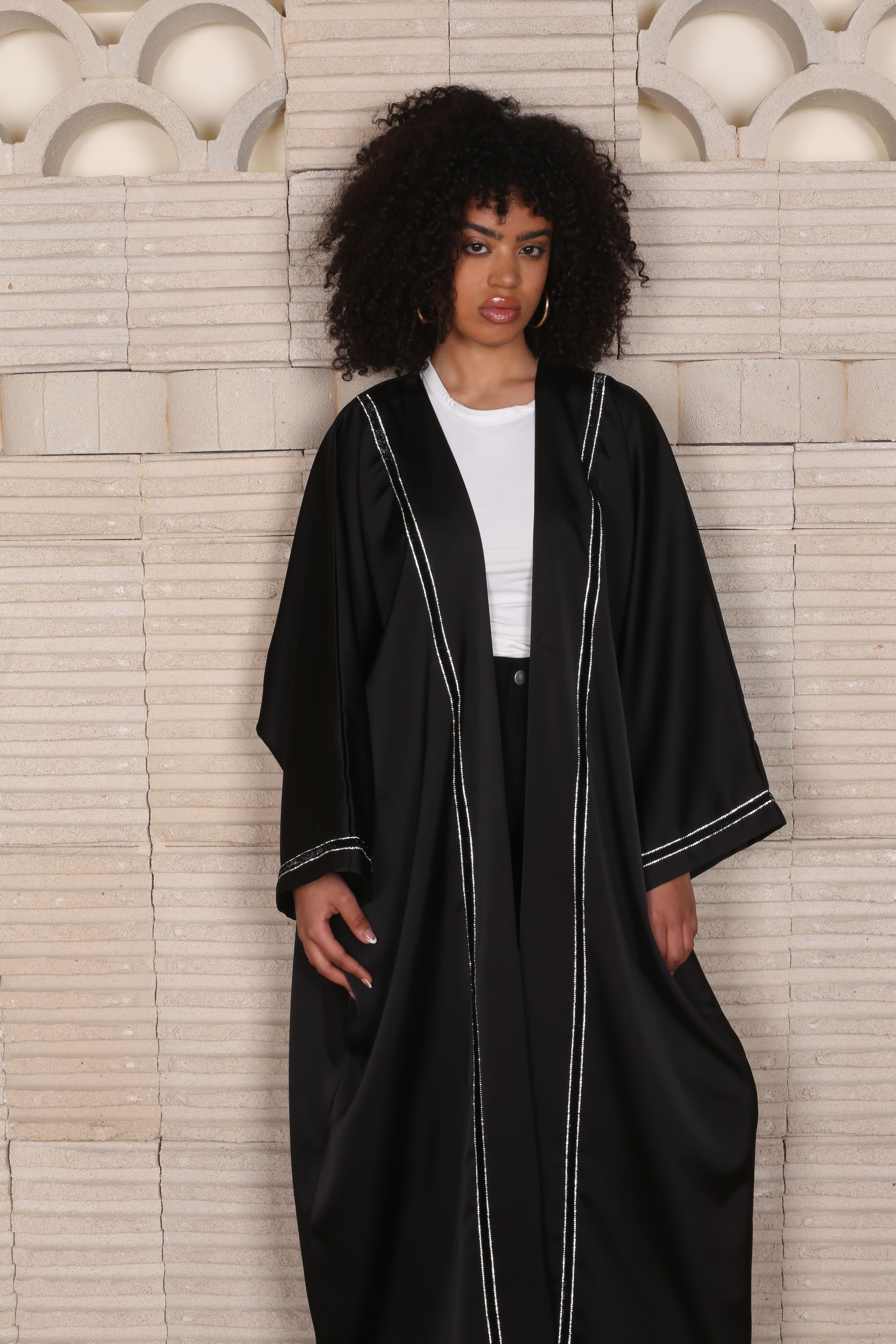 Noir Essence Abaya