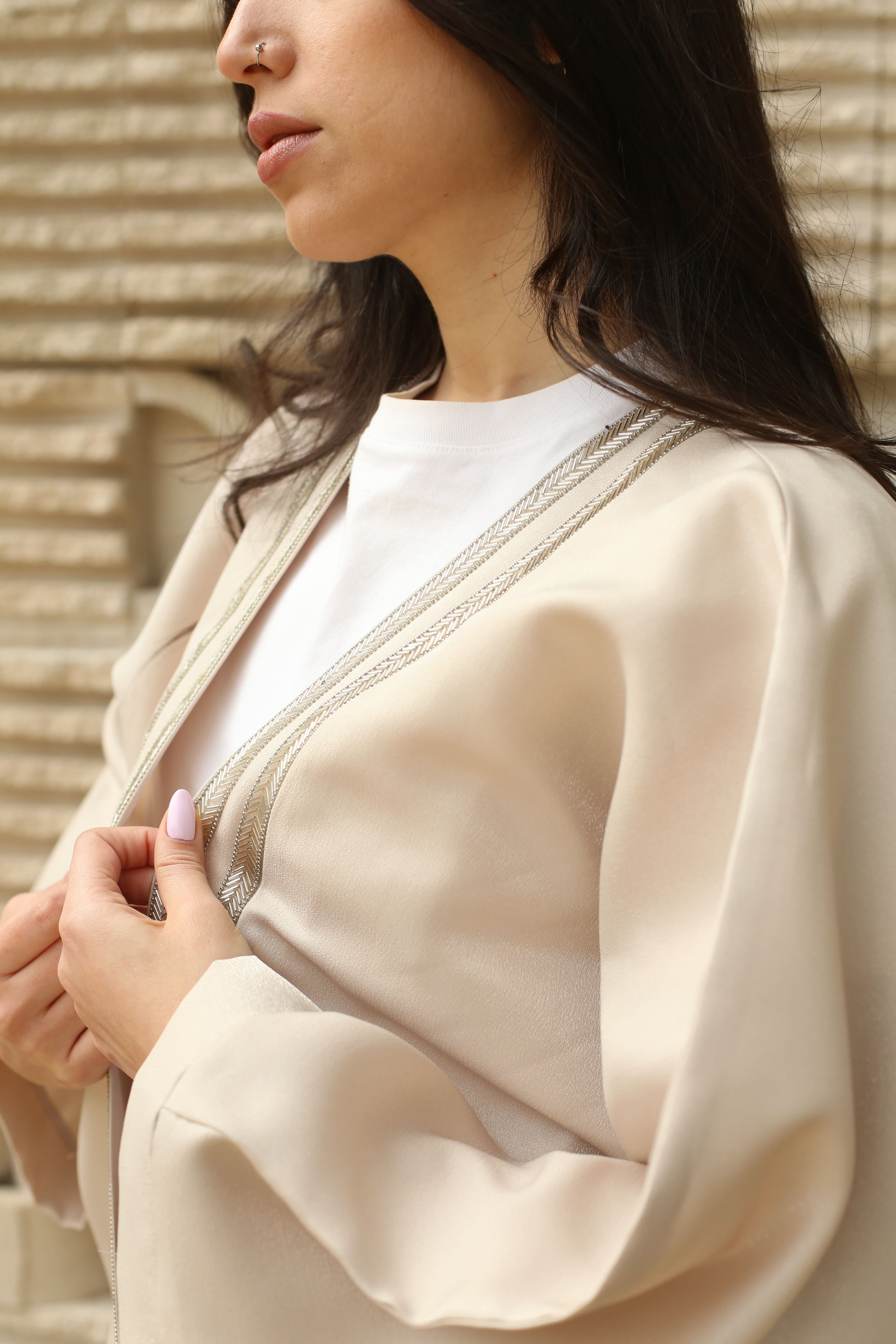 Effortless Beige Abaya