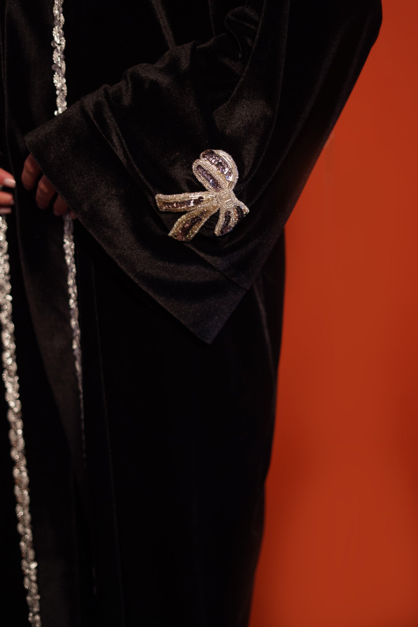 Silver Bow Abaya